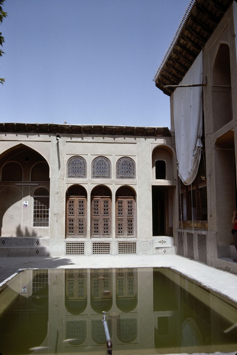 Manzil-i Qazvini-ha in Isfahan