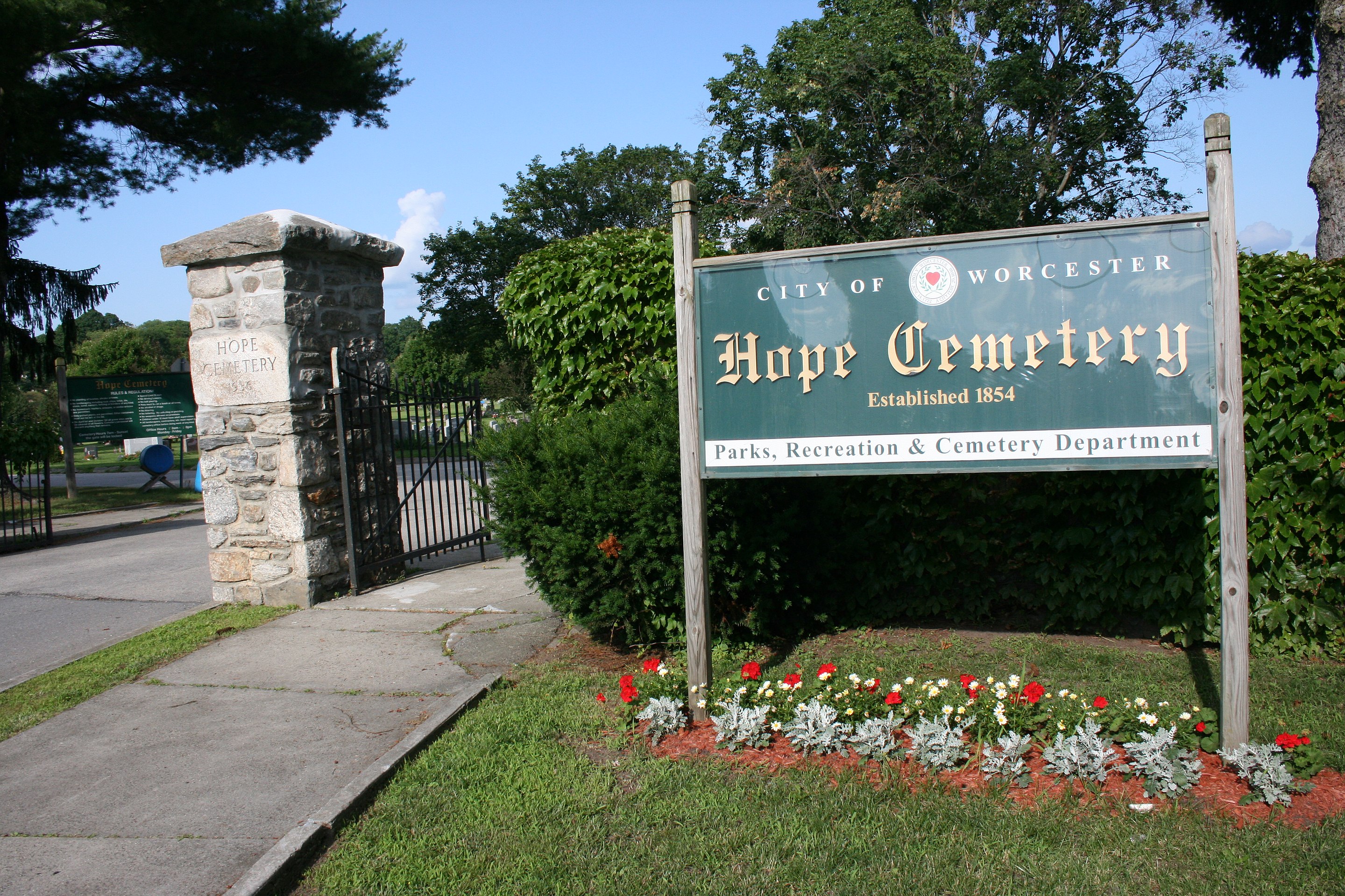 Hope Cemetery in Worcester