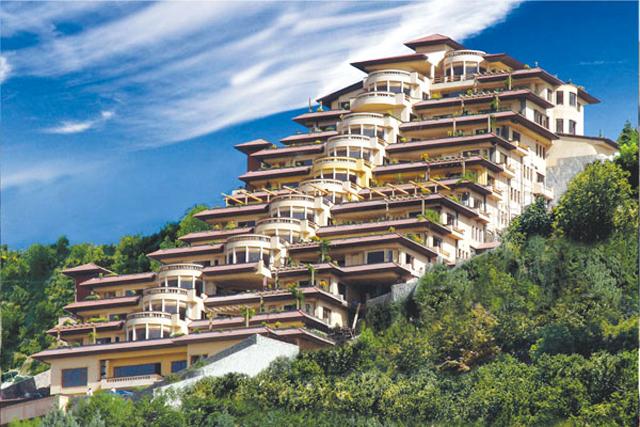 Terrace Housing in Lavasan