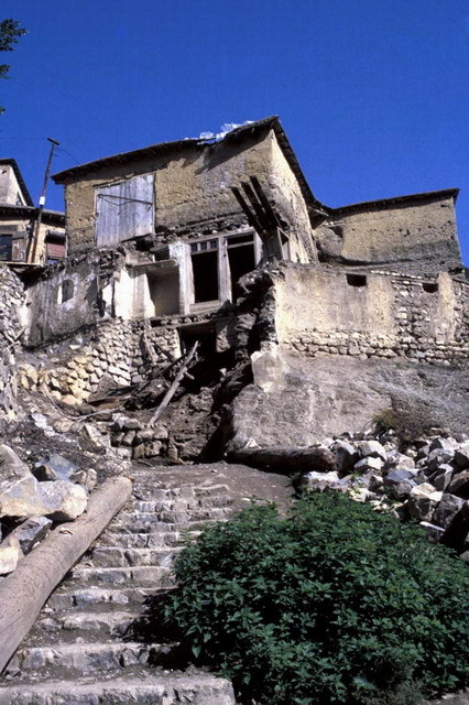 Siraty Residence in Masuleh