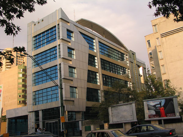 ساختمان دنا کاست in Tehrān