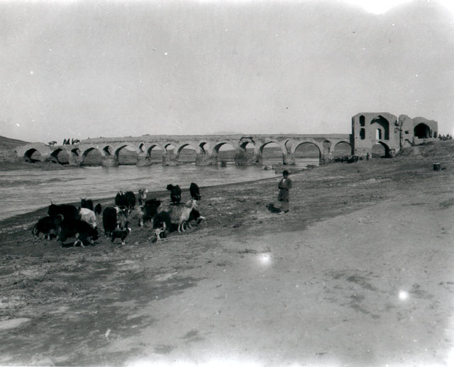 Pul-i Shahristan in Isfahan