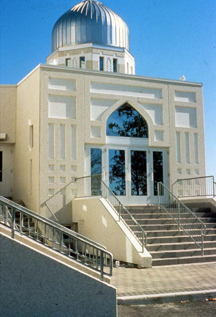 Bait-ul-Islam Mosque in Toronto