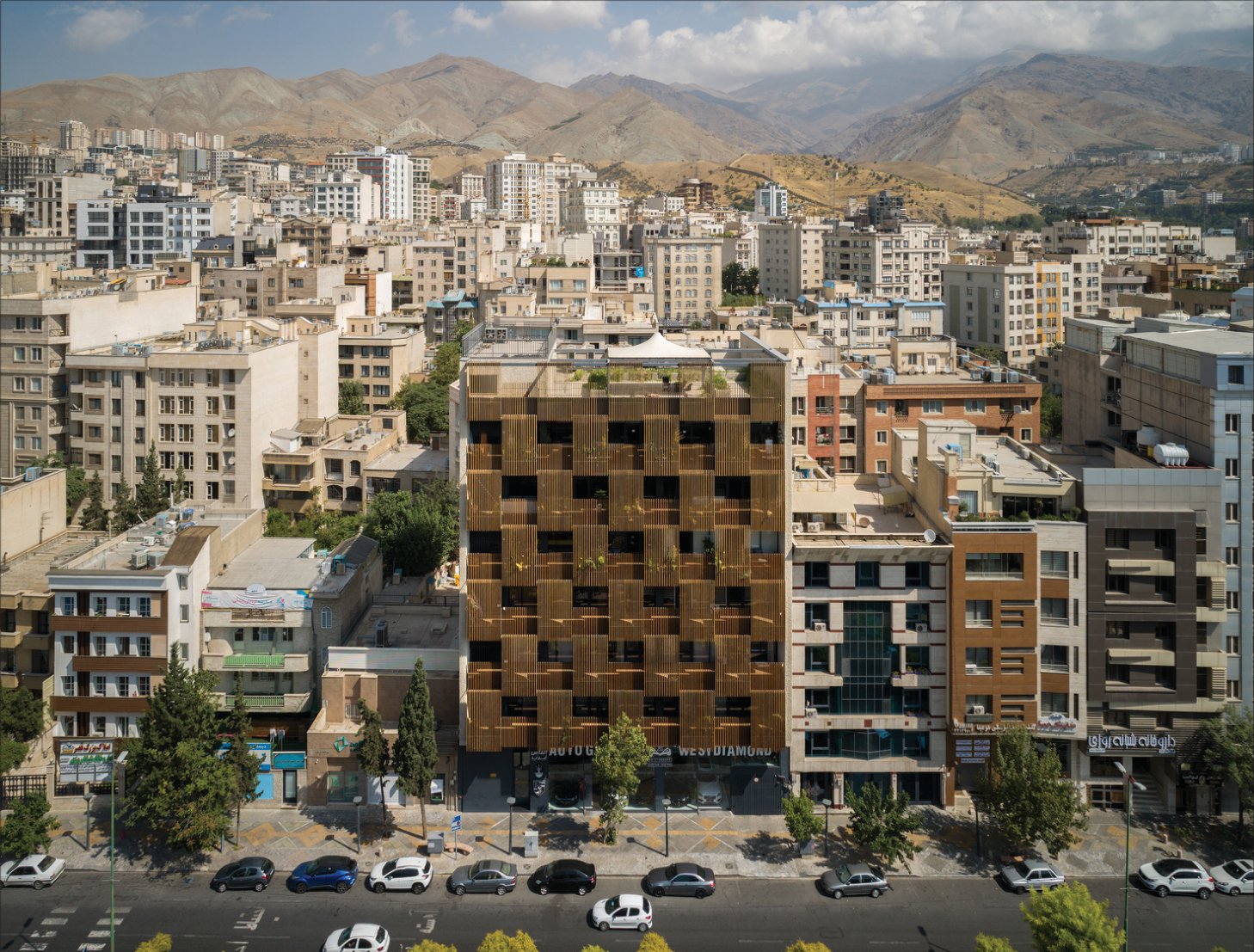 ساختمان اداری سرو