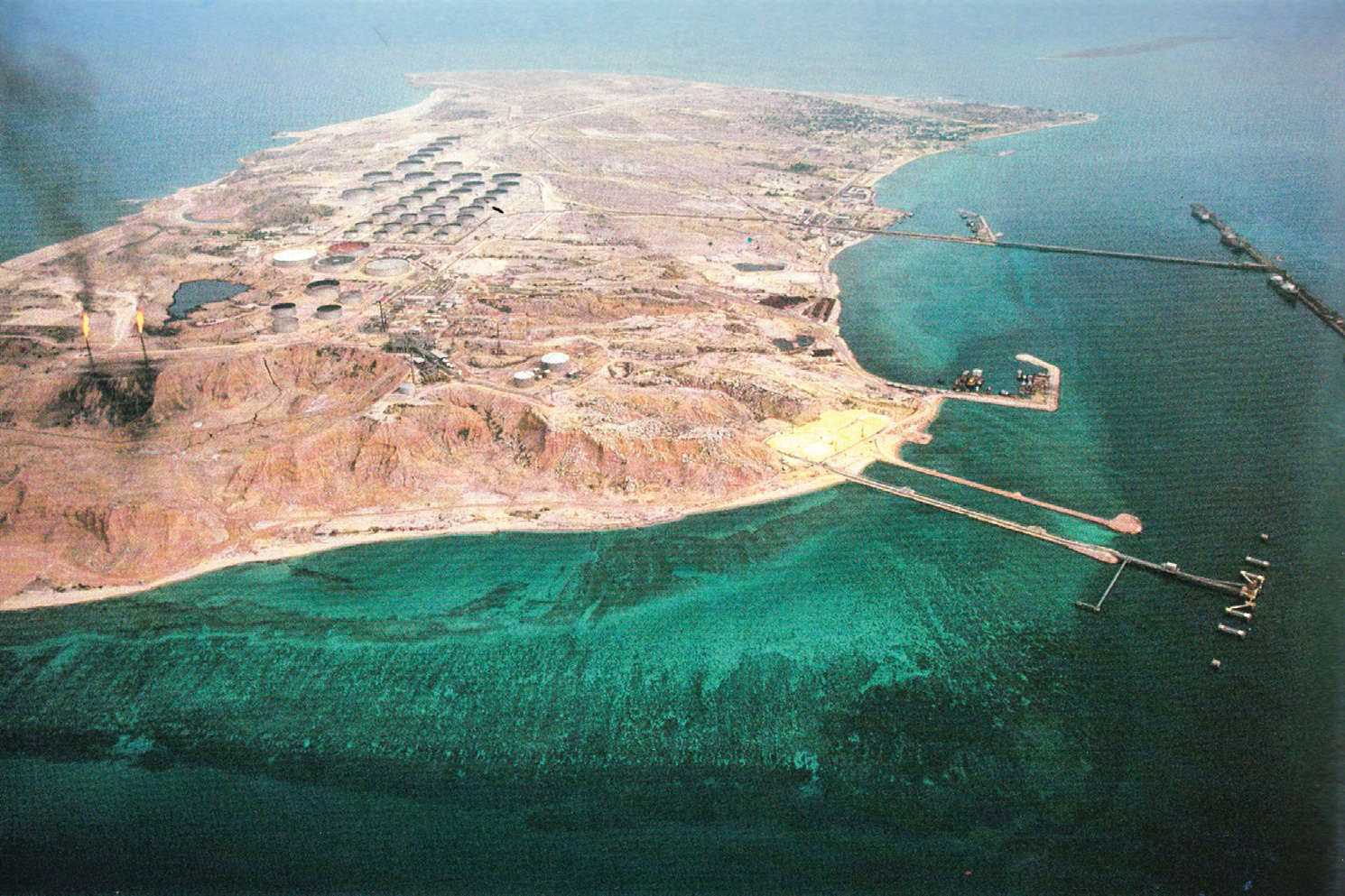Khark Island: Captivity by Oil