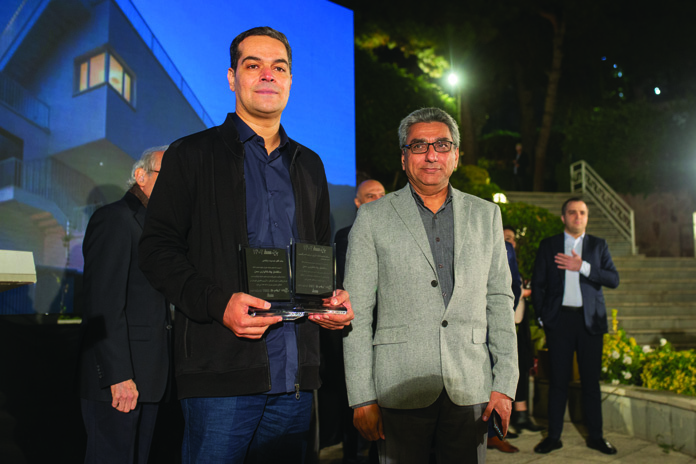 Winners holding trophies at the 23rd Memar Award ceremony