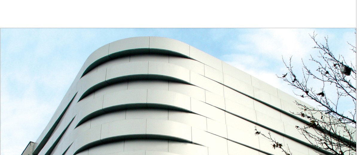 Saadat Abad Recreational Center in Tehran