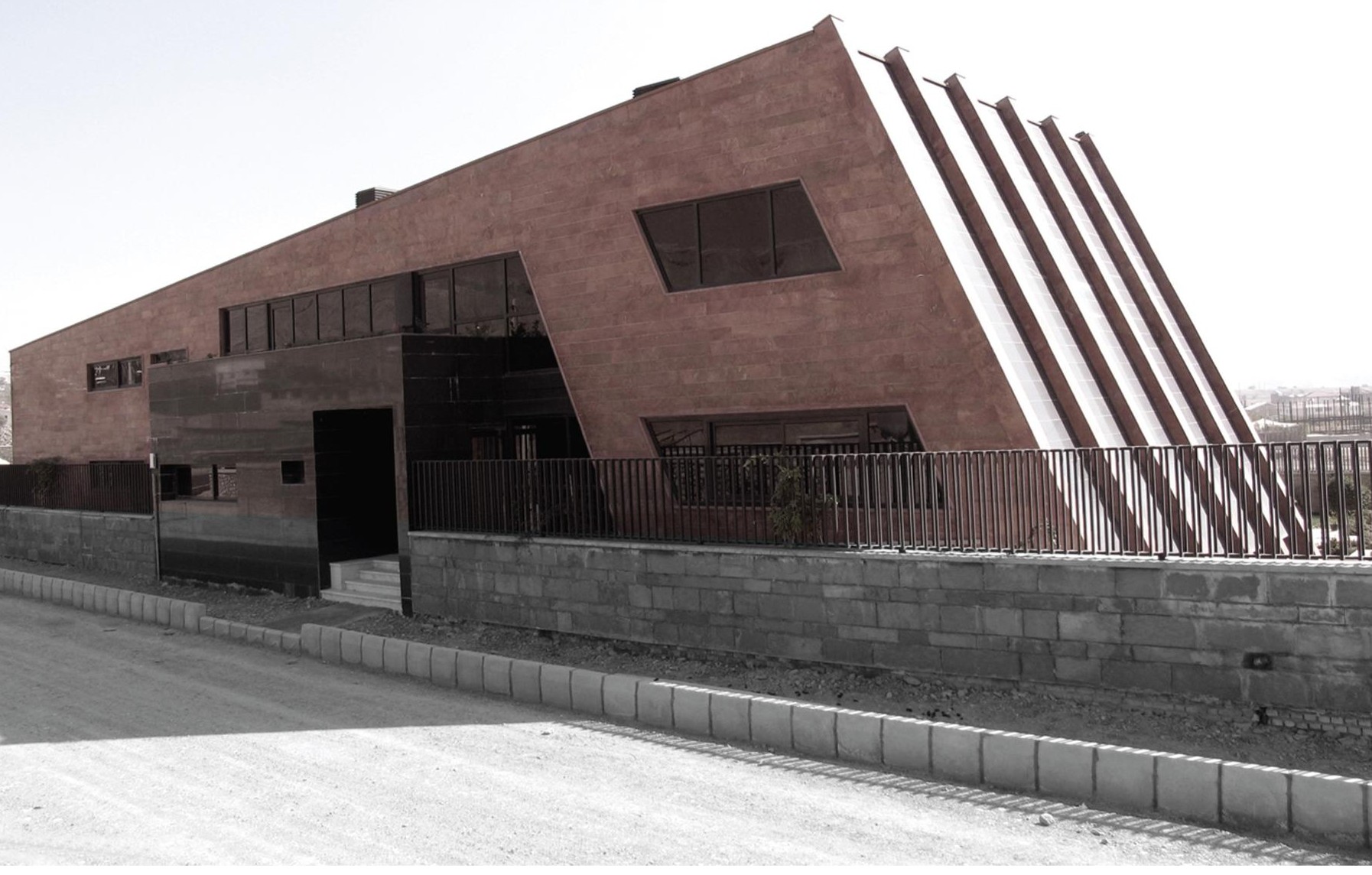 Long House in Lavasan