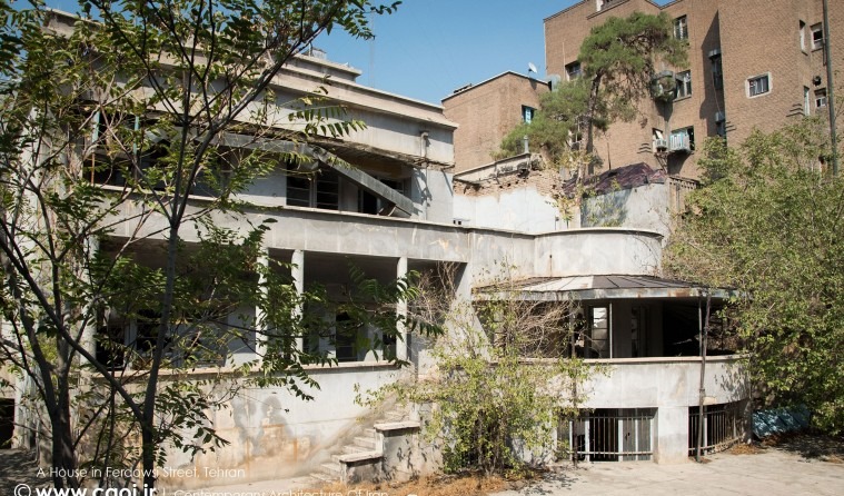 خانه‌ای در خیابان فردوسی in تهران