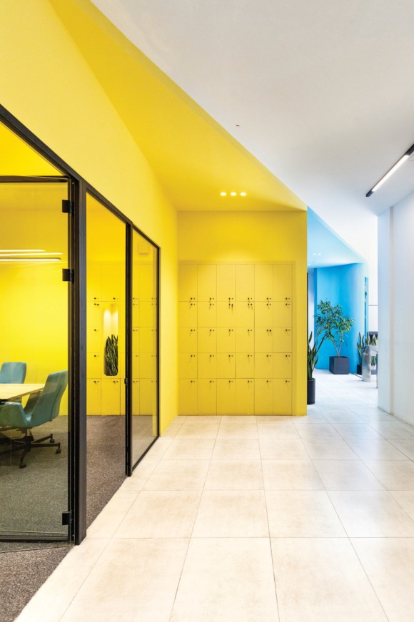 Azki.com Headquarters