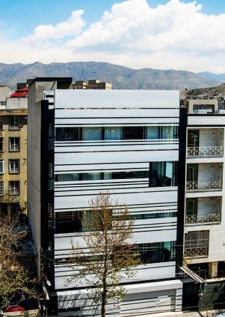 ساختمان مسکونی بارکا
