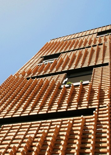 Brick Pattern House in Tehran