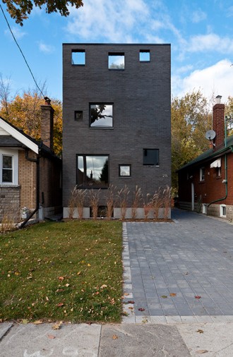 Charcoal house in Toronto