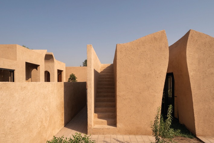 Divar House