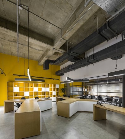 Honarshahre Aftab Cineplex Office in Shiraz