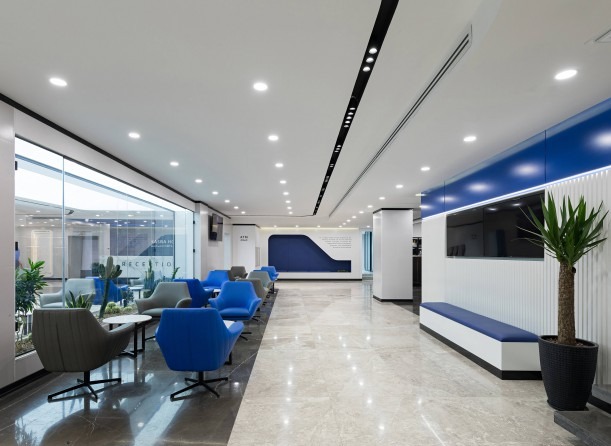 Kasra Hospital main lobby renovation in Tehran