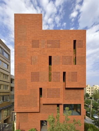 Kohan Ceram Central Office Building in Tehran