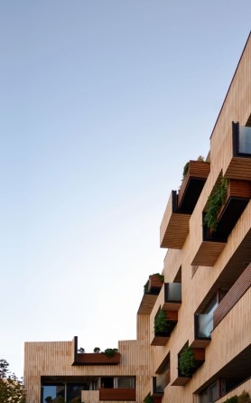 Nadjvan Garden Residential Complex in Isfahan