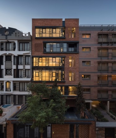 Niloofar Apartment
