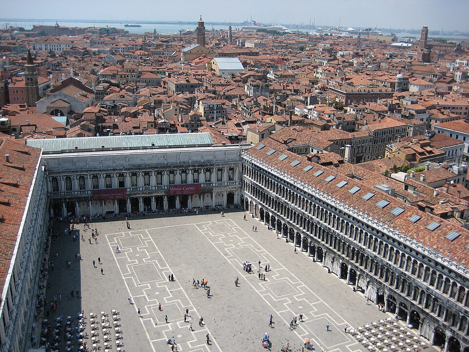 Procuratie Vecchie in Venice