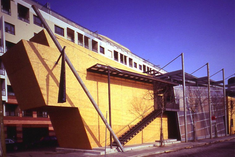 Temporary American Center in France