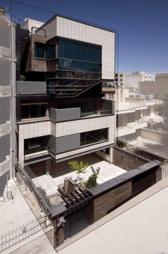 Yarmand Residence in Isfahan