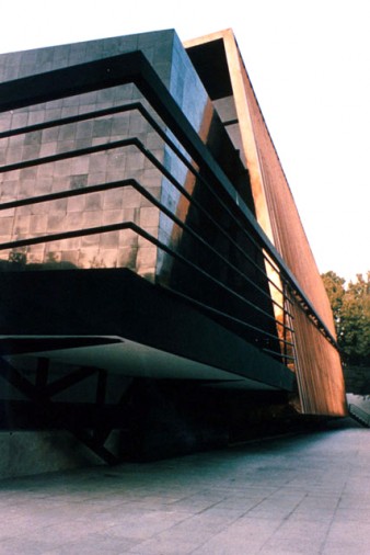 Zaferaniyeh Cultural Centre in Tehran